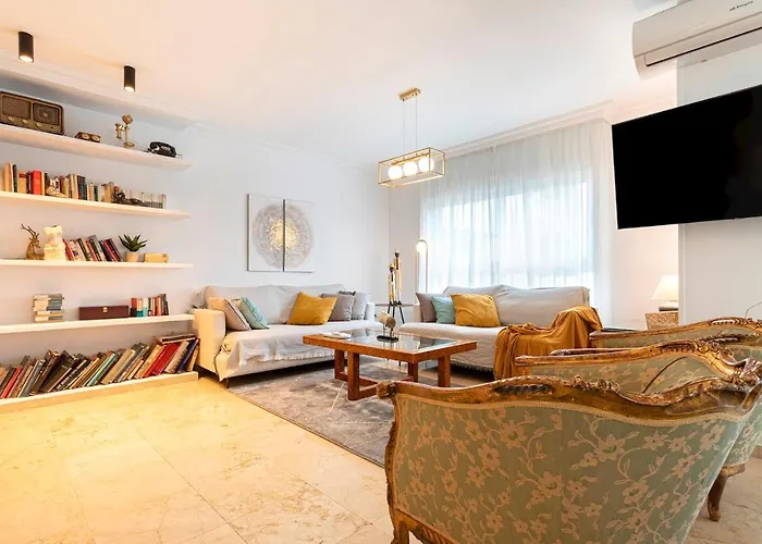 Genteel Home Martinez Campos